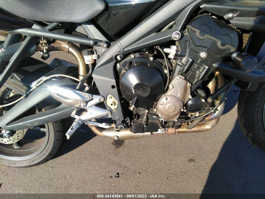 2009 TRIUMPH MOTORCYCLE STREET TRIPLE 675 SMTD01NE19J391437