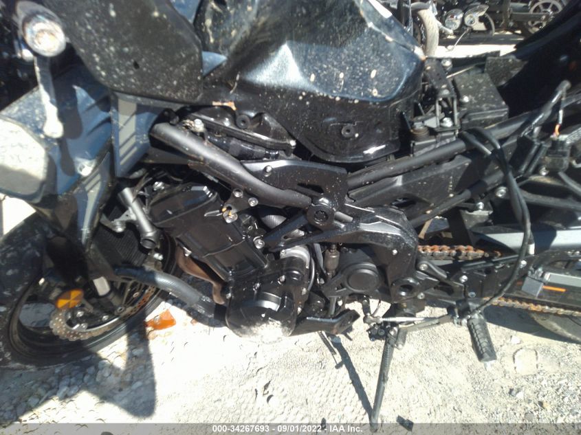 2022 KAWASAKI ZR900 JKAZR2F19NA035494
