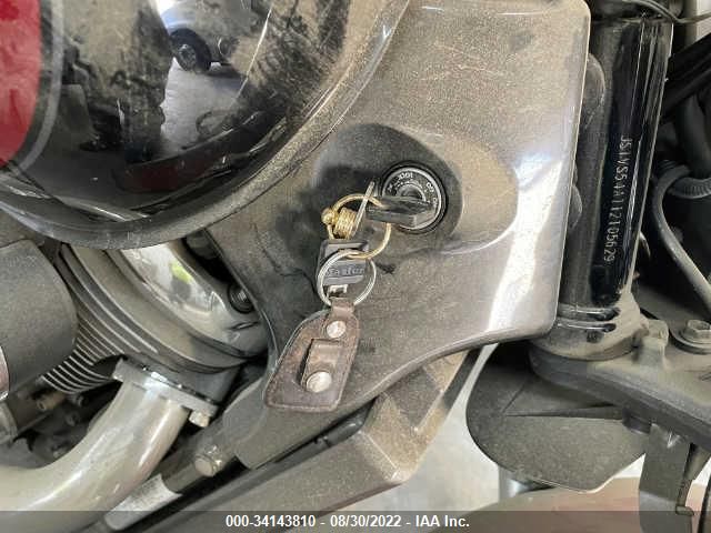 2001 SUZUKI VL800 JS1VS54A112105629