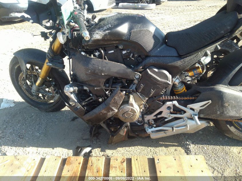 2021 DUCATI STREETFIGHTER V4/V4S ZDMFAKNW1MB006596
