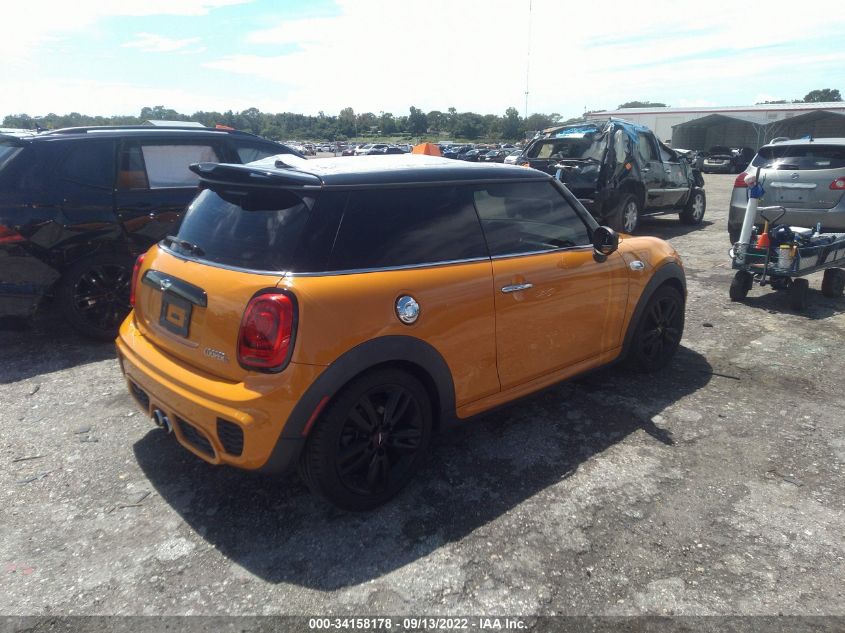 2015 MINI COOPER HARDTOP S WMWXP7C51F2A60201