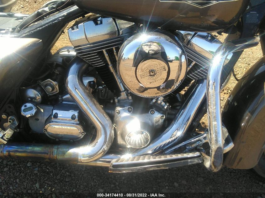 2000 HARLEY-DAVIDSON FLHT 1HD1DDV32YY610660
