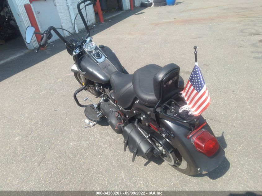 2010 HARLEY-DAVIDSON FLSTFB 1HD1JN512AB010548