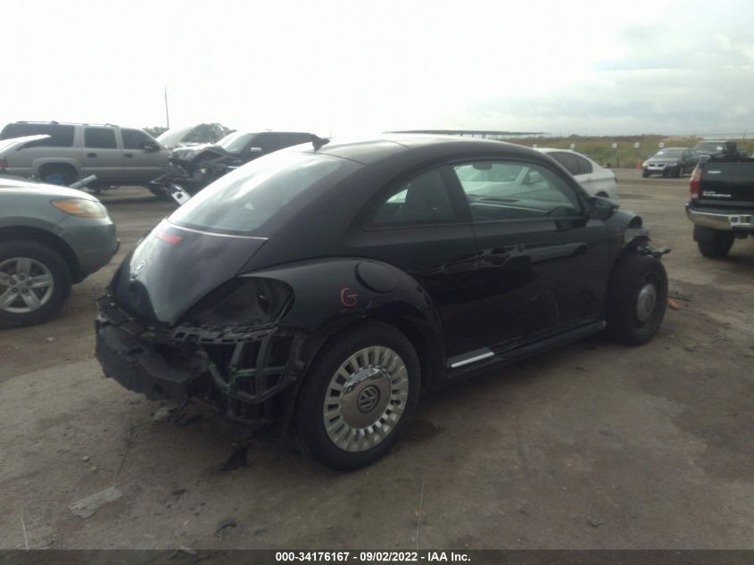2014 VOLKSWAGEN BEETLE COUPE 2.5L 3VWJX7AT2EM616799