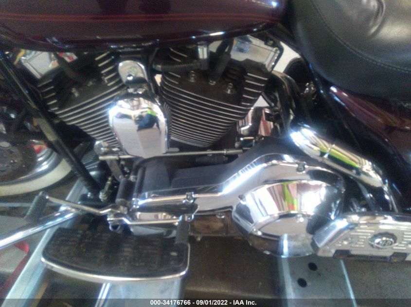 2005 HARLEY-DAVIDSON FLHRI 1HD1FBW105Y655748