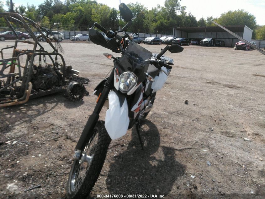 2017 KTM 690 ENDURO R VBKLET403HM703444