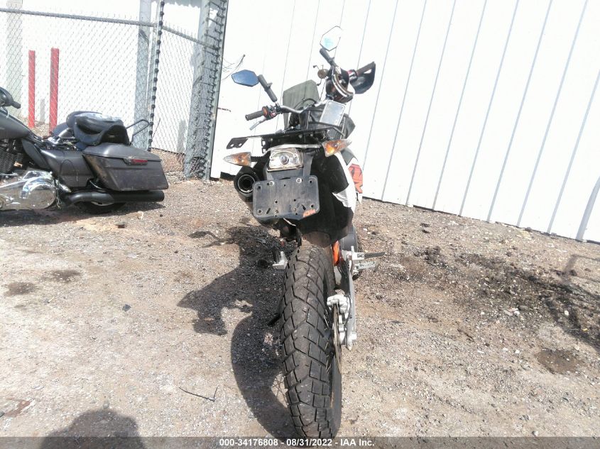 2017 KTM 690 ENDURO R VBKLET403HM703444