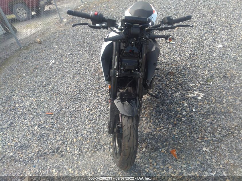 2021 KTM 390 DUKE MD2JPJ406MC258215