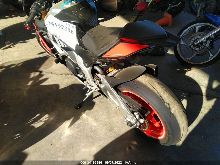 2018 APRILIA TUONO V4 1100 RR ZD4KGUA02JS000554