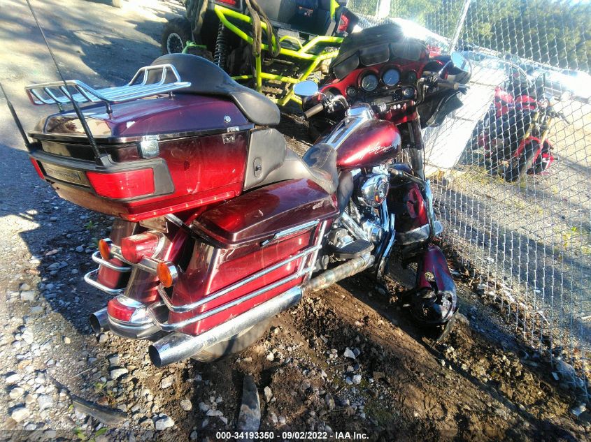 2011 HARLEY-DAVIDSON FLHTCU 1HD1FC41XBB640603