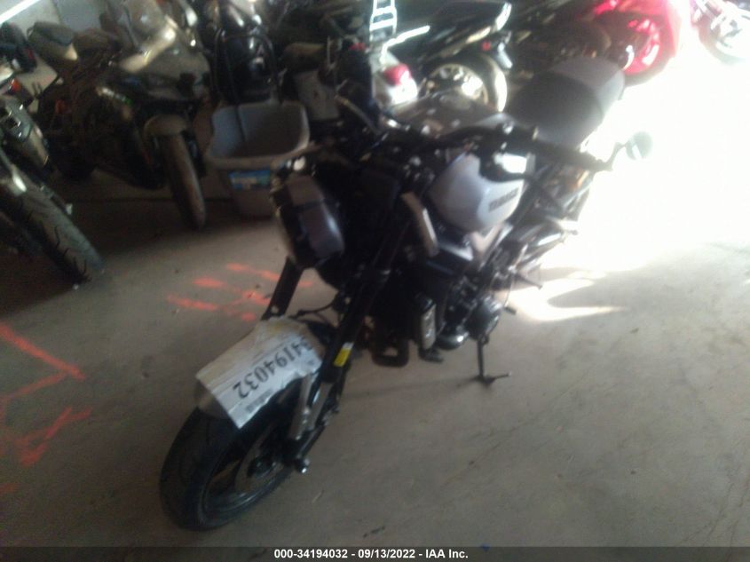 2016 YAMAHA XSR900 60TH ANNIVERSARY JYARN47E1GA000719