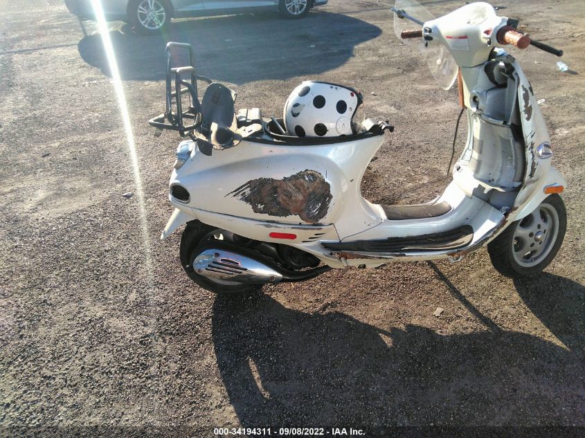 2003 VESPA M198F ZAPM198F335007817