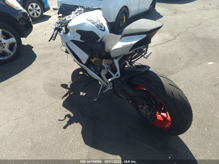 2021 DUCATI PANIGALE V2 ZDMHAATW7MB004342