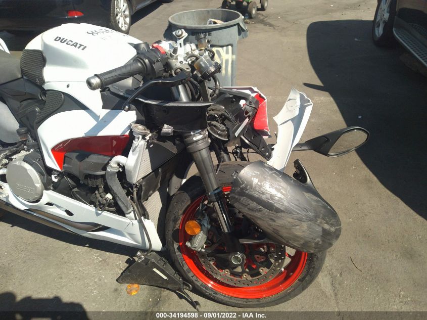 2021 DUCATI PANIGALE V2 ZDMHAATW7MB004342