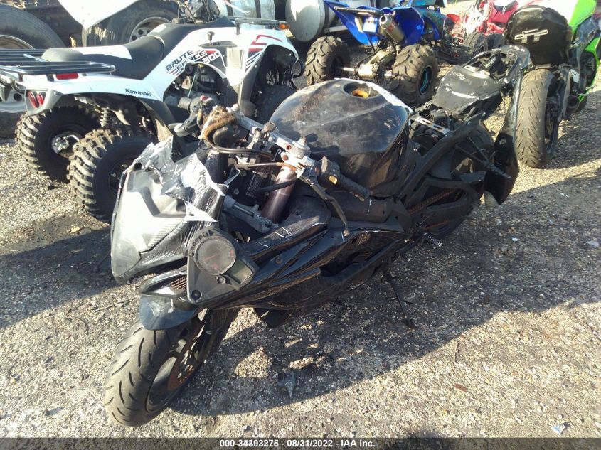 2005 SUZUKI GSX-R1000 JS1GT76AX52102071