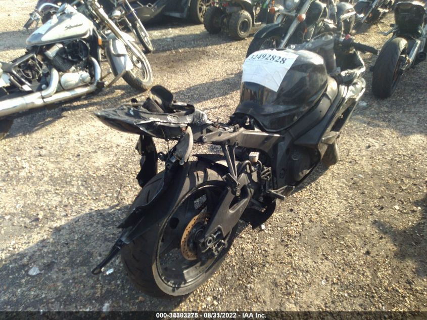 2005 SUZUKI GSX-R1000 JS1GT76AX52102071