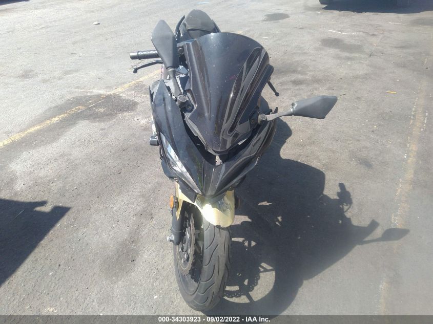 2019 KAWASAKI EX400 JKAEXKG13KDA22918