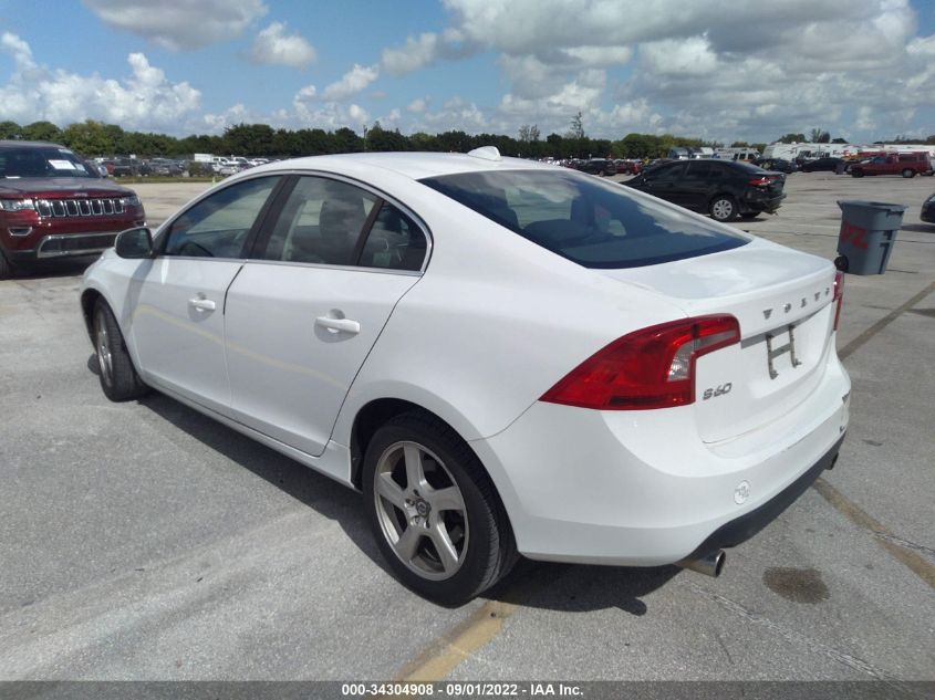 2013 VOLVO S60 T5 YV1612FS1D1213867