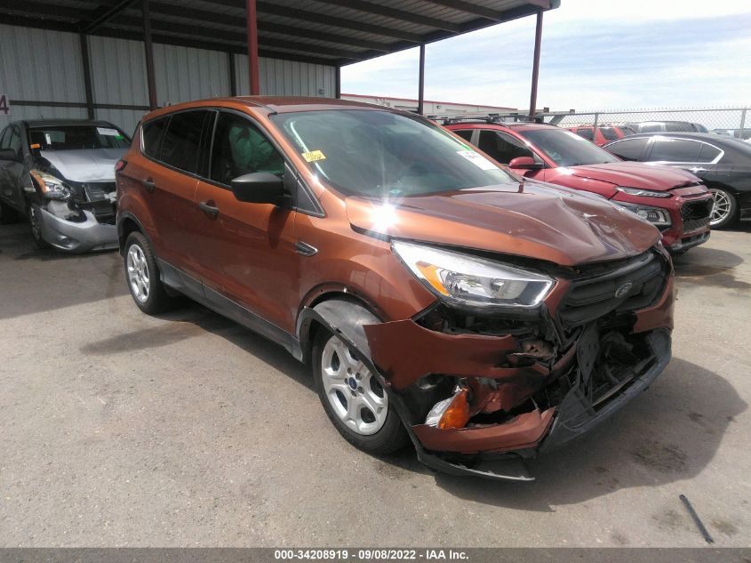 1FMCU0F77HUE35121 FORD ESCAPE S 2017