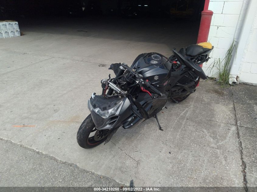 2012 SUZUKI GSX-R1000 - JS1GT78A0C2102039