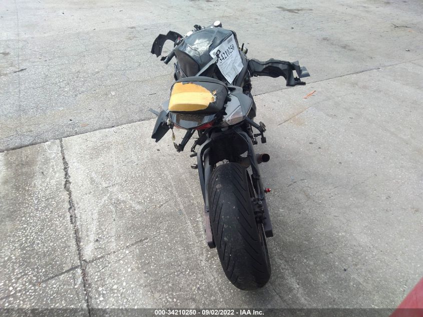 2012 SUZUKI GSX-R1000 - JS1GT78A0C2102039