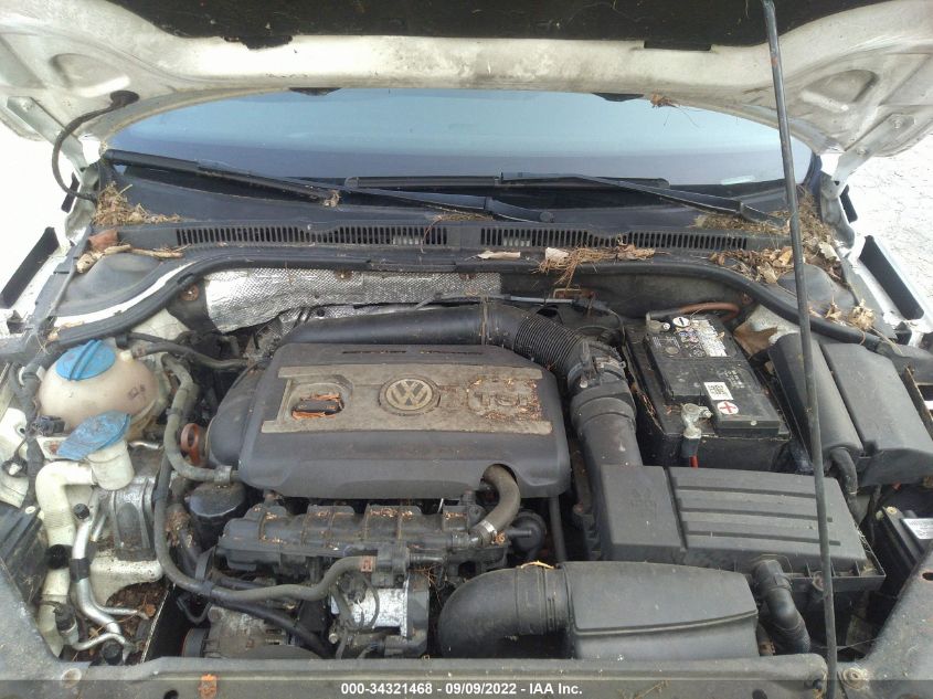 2013 VOLKSWAGEN GLI AUTOBAHN W/NAV 3VW5A7AJ3DM360334