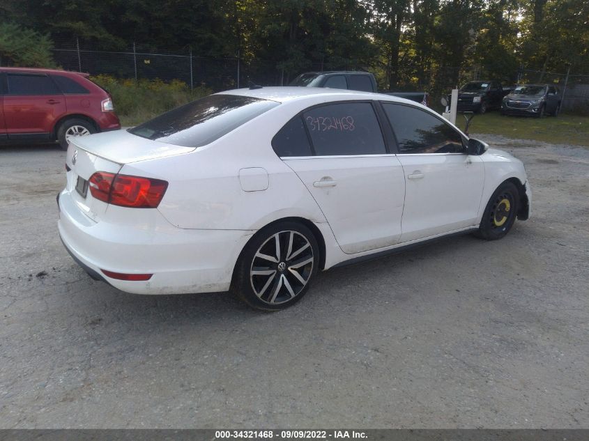 2013 VOLKSWAGEN GLI AUTOBAHN W/NAV 3VW5A7AJ3DM360334