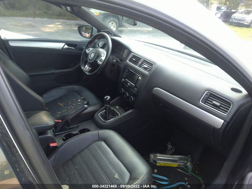 2013 VOLKSWAGEN GLI AUTOBAHN W/NAV 3VW5A7AJ3DM360334
