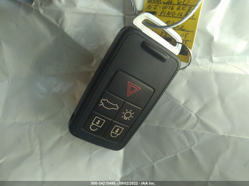 2015 VOLVO S60 T5 DRIVE-E PREMIER YV126MFK1F1361015