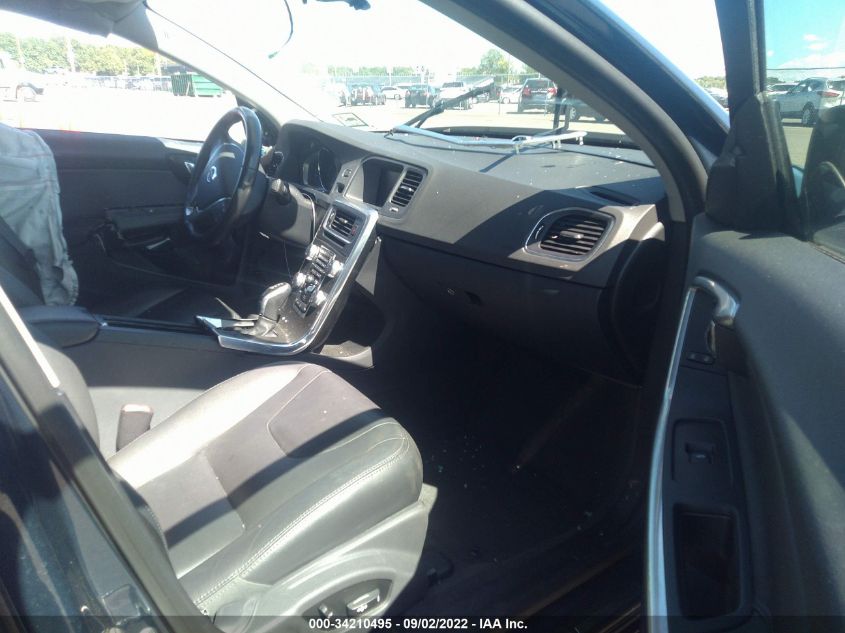 2015 VOLVO S60 T5 DRIVE-E PREMIER YV126MFK1F1361015