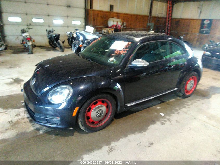 2013 VOLKSWAGEN BEETLE COUPE 2.5L FENDER EDITION 3VWHX7AT8DM649044