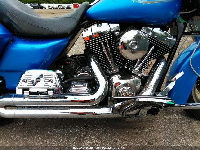 2006 HARLEY-DAVIDSON FLHXI 1HD1KBW156Y705878