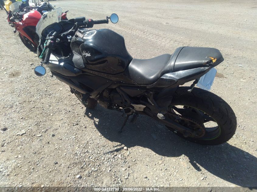 2019 KAWASAKI EX650 F JKAEXEK14KDA33807