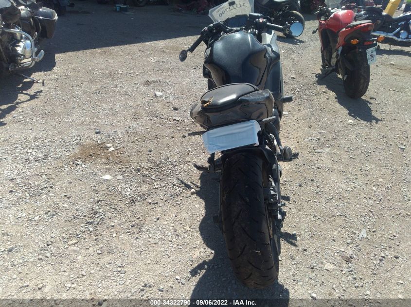 2019 KAWASAKI EX650 F JKAEXEK14KDA33807