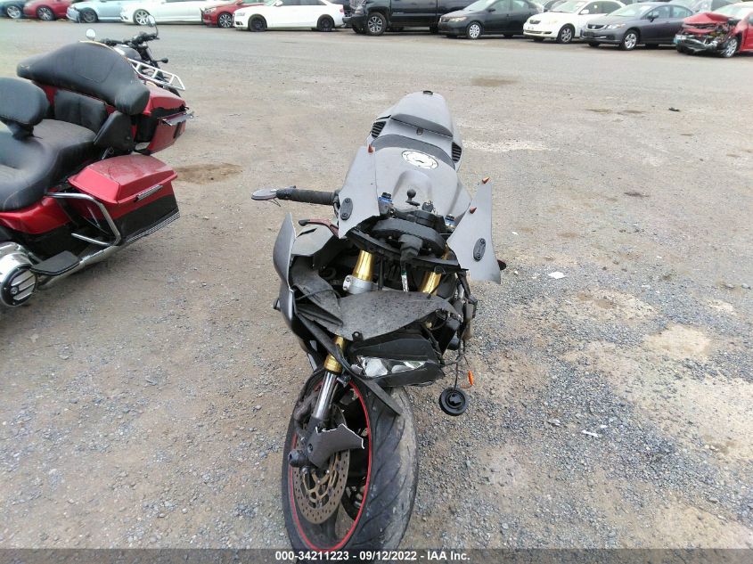 2006 HONDA CBR600 RR JH2PC37046M303904