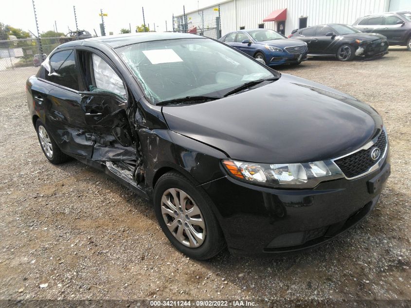 VIN KNAFU4A25D5714427 2013 KIA FORTE no.1