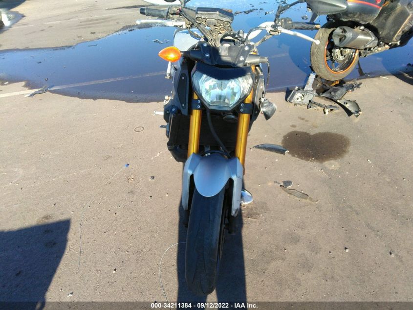 2015 YAMAHA FZ09 JYARN33E2FA005460