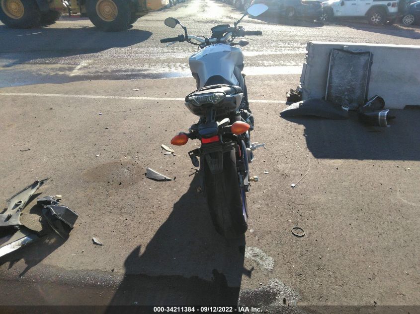 2015 YAMAHA FZ09 JYARN33E2FA005460