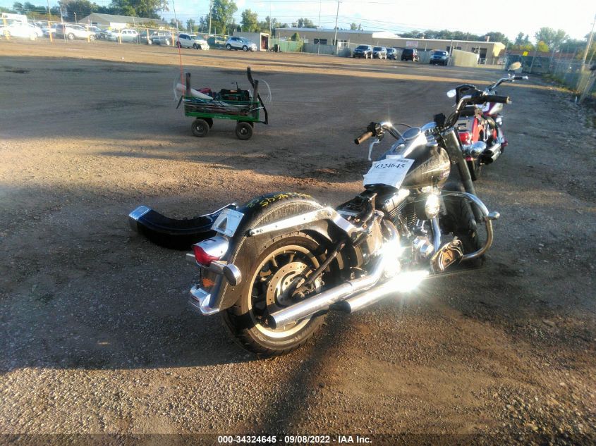 2005 HARLEY-DAVIDSON FLSTCI 1HD1BWB195Y068862