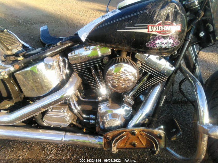 2005 HARLEY-DAVIDSON FLSTCI 1HD1BWB195Y068862