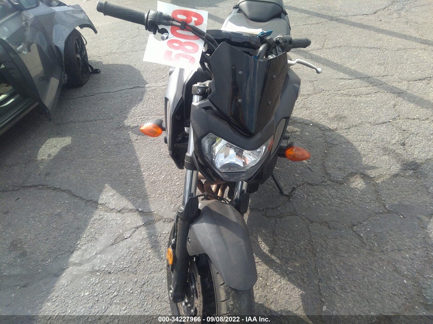 VIN JYARM27E4KA005235 2019 YAMAHA MT07