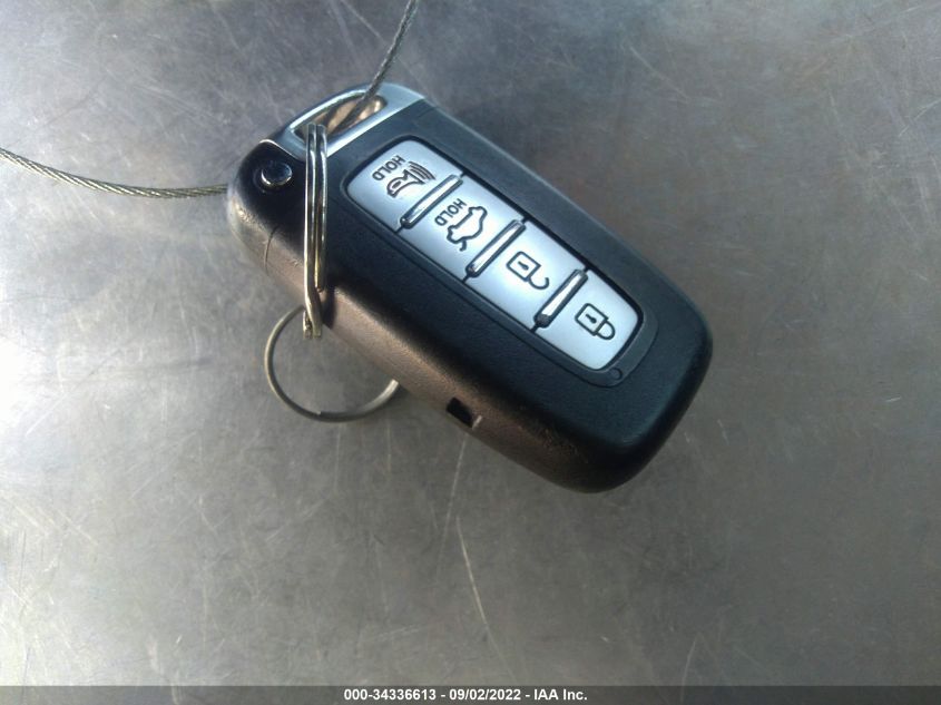 2013 HYUNDAI SONATA HYBRID LIMITED W KMHEC4A40DA068624