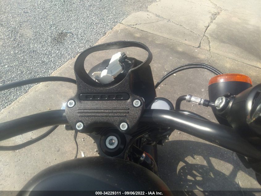 2022 HARLEY-DAVIDSON XL883 N 1HD4LE219NB401049