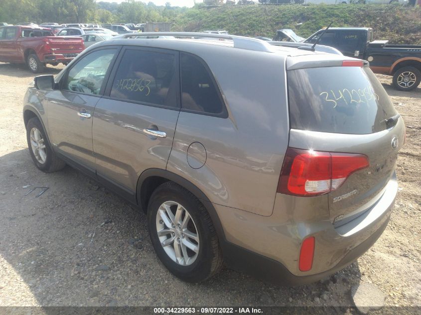 2014 KIA SORENTO LX - 5XYKTCA65EG484088