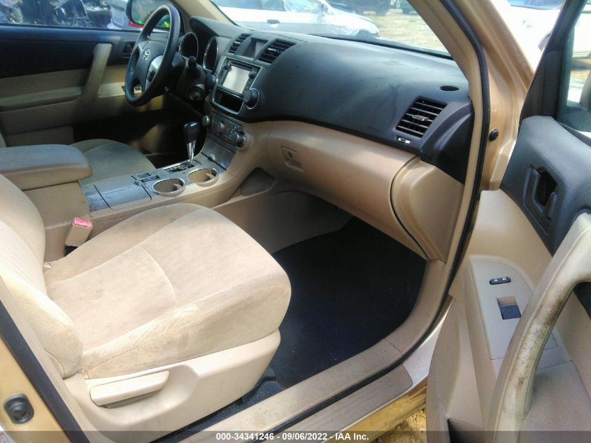 2013 TOYOTA HIGHLANDER 5TDZA3EH1DS045777