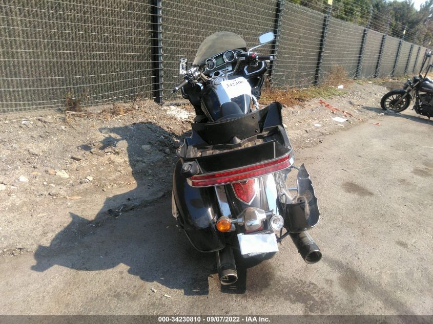 2015 KAWASAKI VN1700 B JKBVNRB18FA010835