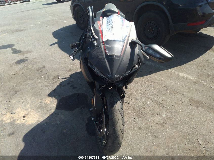 2018 HONDA CBR1000 RR JH2SC7714JK100073