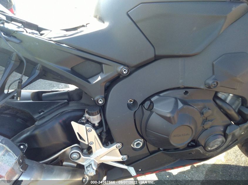 2018 HONDA CBR1000 RR JH2SC7714JK100073