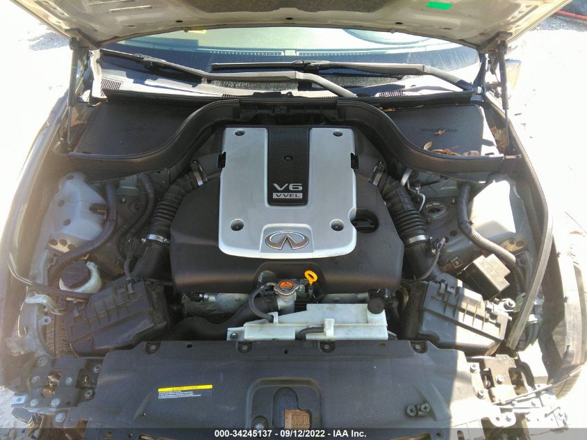 2015 INFINITI Q40 JN1CV6AP0FM501102