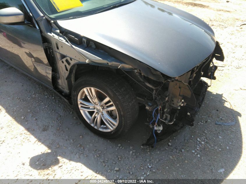 2015 INFINITI Q40 JN1CV6AP0FM501102